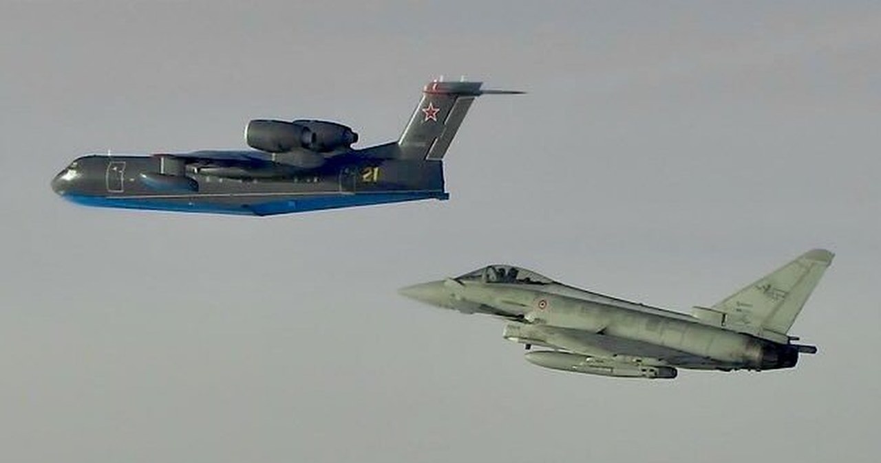 Rosyjski samolot blisko NATO. Włoskie myśliwce w akcji