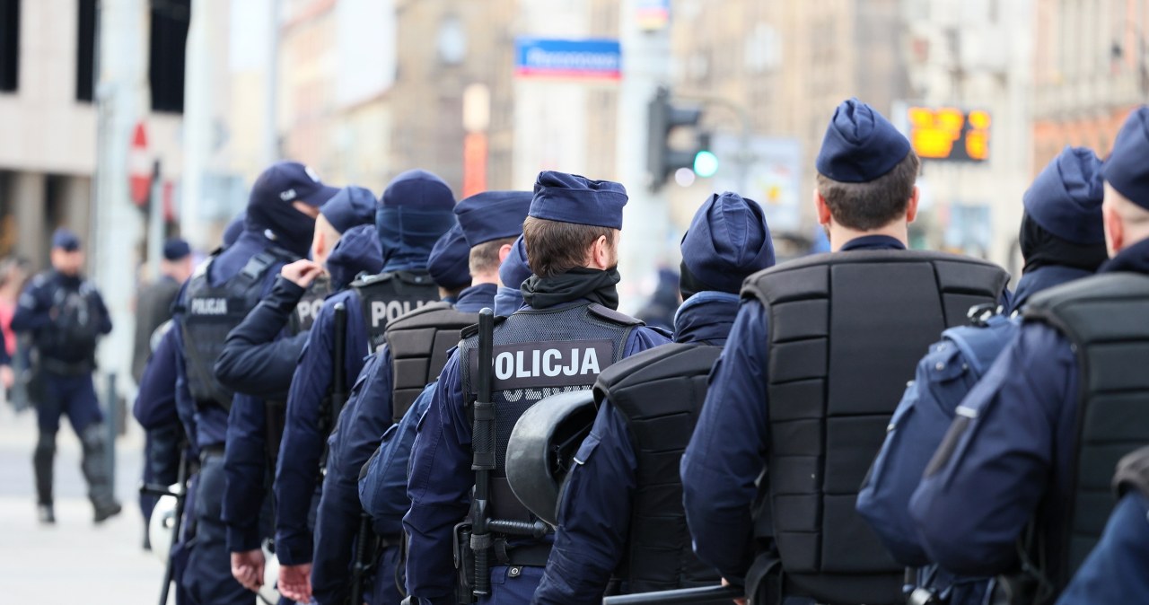 ​Do końca roku w policji ma służyć ponad 101 tys. funkcjonariuszy