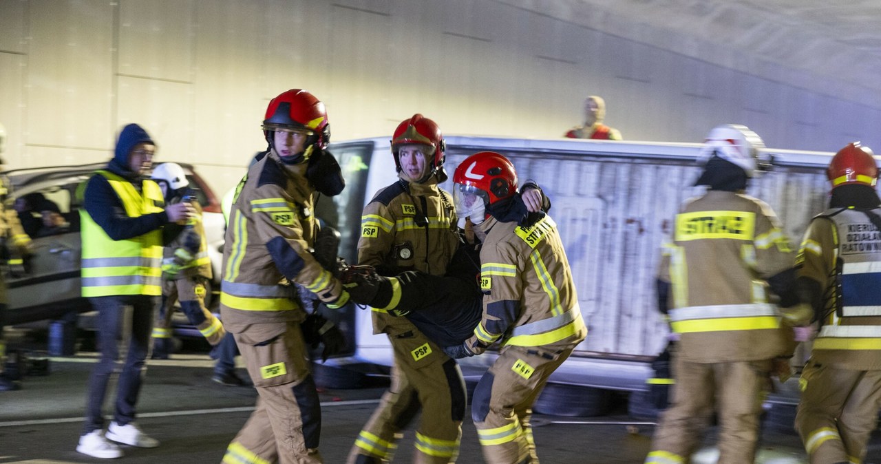 ​Akcja, adrenalina i rywalizacja - zawody ratownicze strażaków w Krakowie