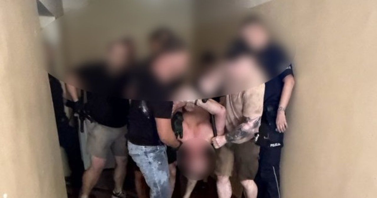 Chwile grozy w centrum Wrocławia. 47-latek groził wysadzeniem budynku