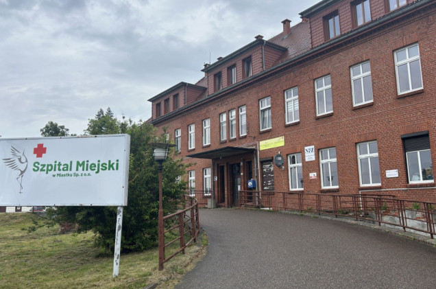 Szpital w Miastku obrabowany. Włamywacze odjechali skradzioną karetką