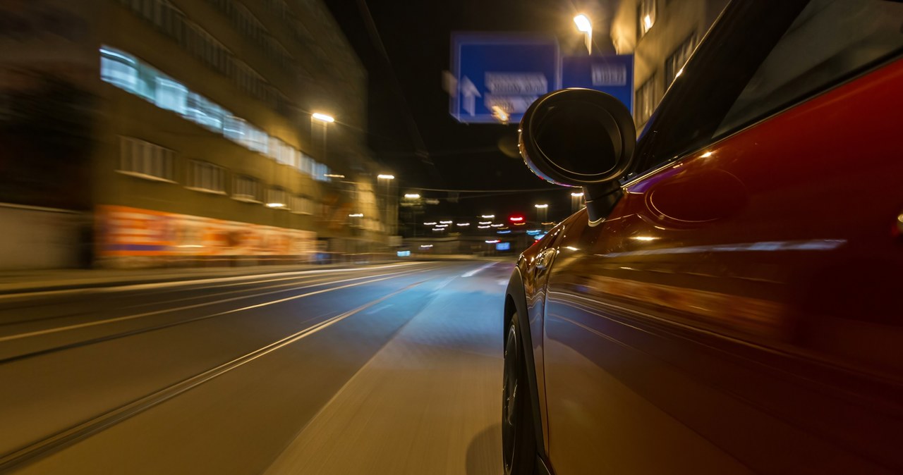 Więzienie za piractwo drogowe? Ekspert wskazuje, że to nie wystarczy