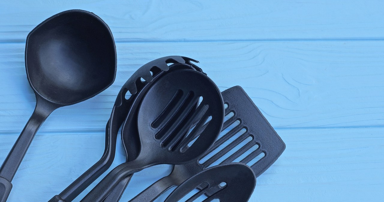 Niebezpieczne substancje w kuchennej łyżce. GIS ostrzega