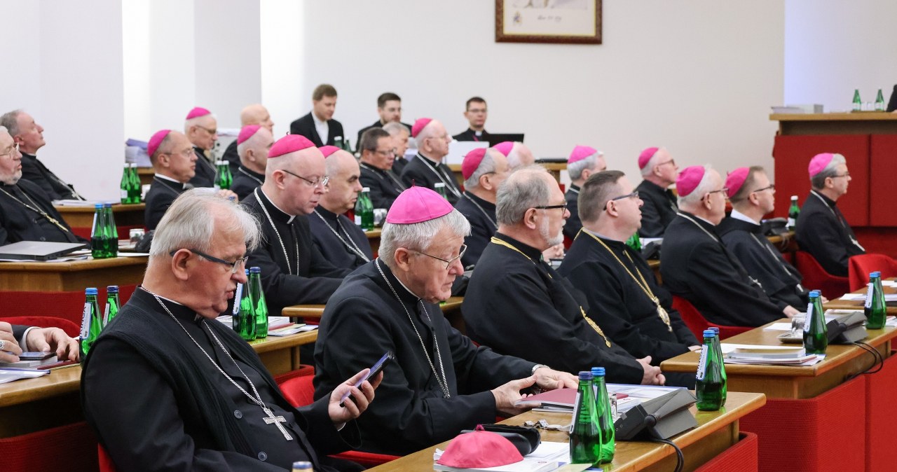 ​Episkopat zdecydował. Komisja ekspertów ma zbadać pedofilię w Kościele