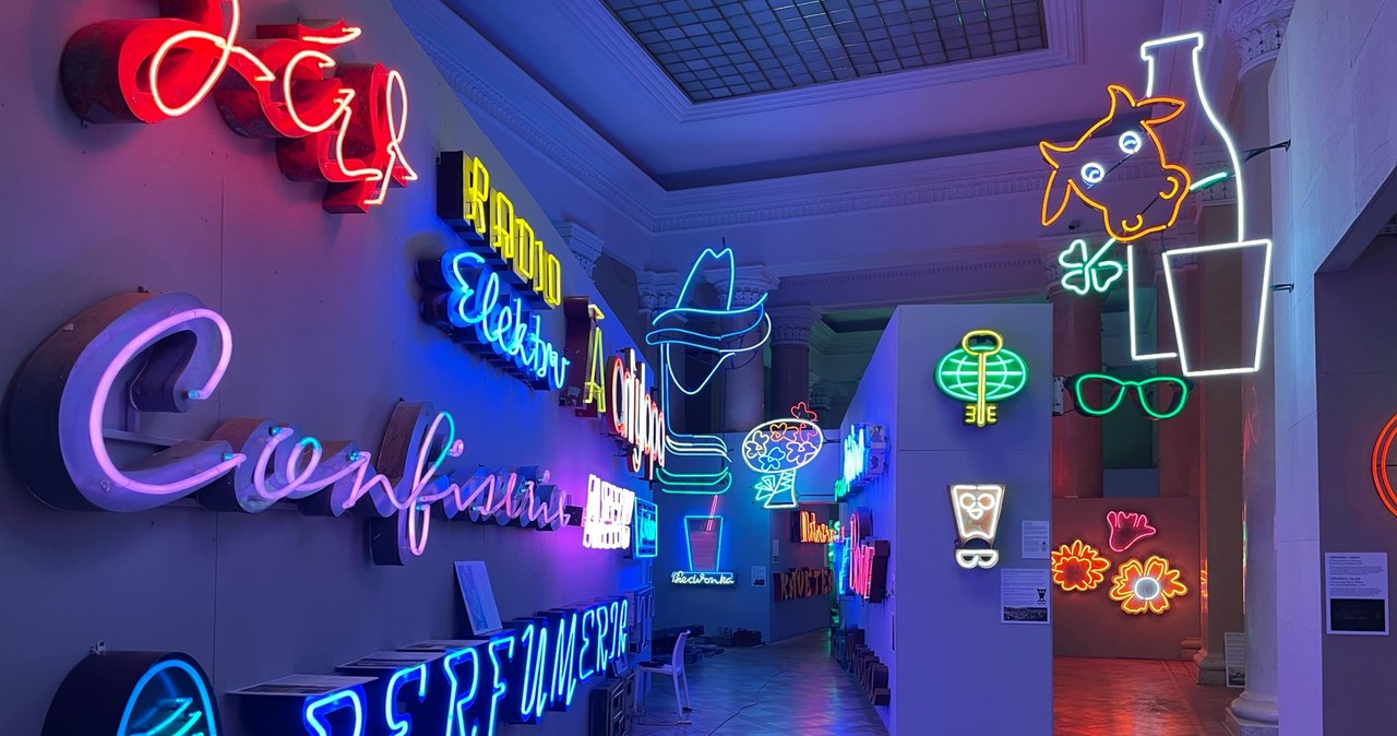 ​Szanghaj, Bajeczny, Jaś i Małgosia. Muzeum Neonów wraca na kulturalną mapę stolicy