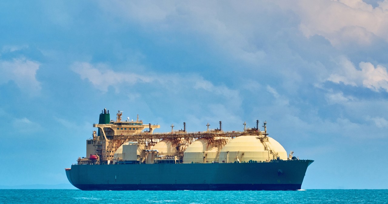 Tankowiec z Polakiem na pokładzie w rękach piratów. Los załogi niepewny