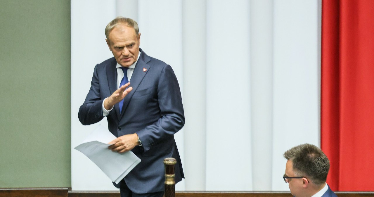 Dwa lata rządów Donalda Tuska. Polacy ocenili w sondażu dla RMF FM, jak im się żyje