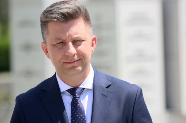 Michał Dworczyk czterokrotnie przegrał w sądzie. Ustalenia RMF FM