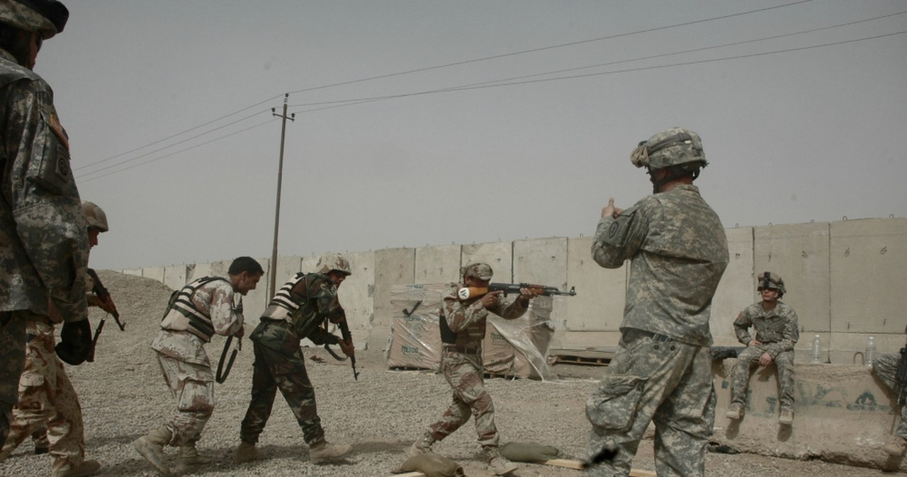 Wojska NATO opuszczają Irak. Misja zawieszona do odwołania