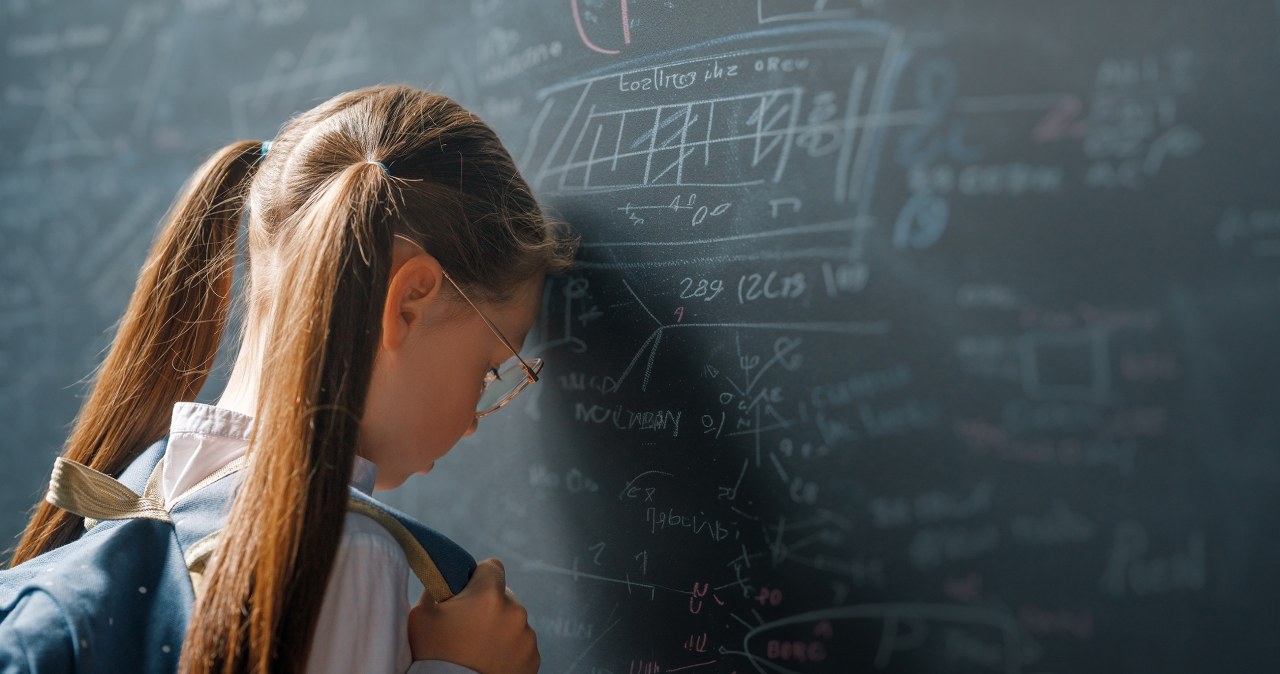 Co czwarty Polak alarmuje o tym problemie w szkole. Wyniki sondażu powinni przeczytać w MEN