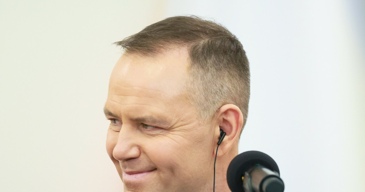 ​34 proc. kontra 57 proc. Tak Polacy ocenili weto prezydenta ws. SAFE