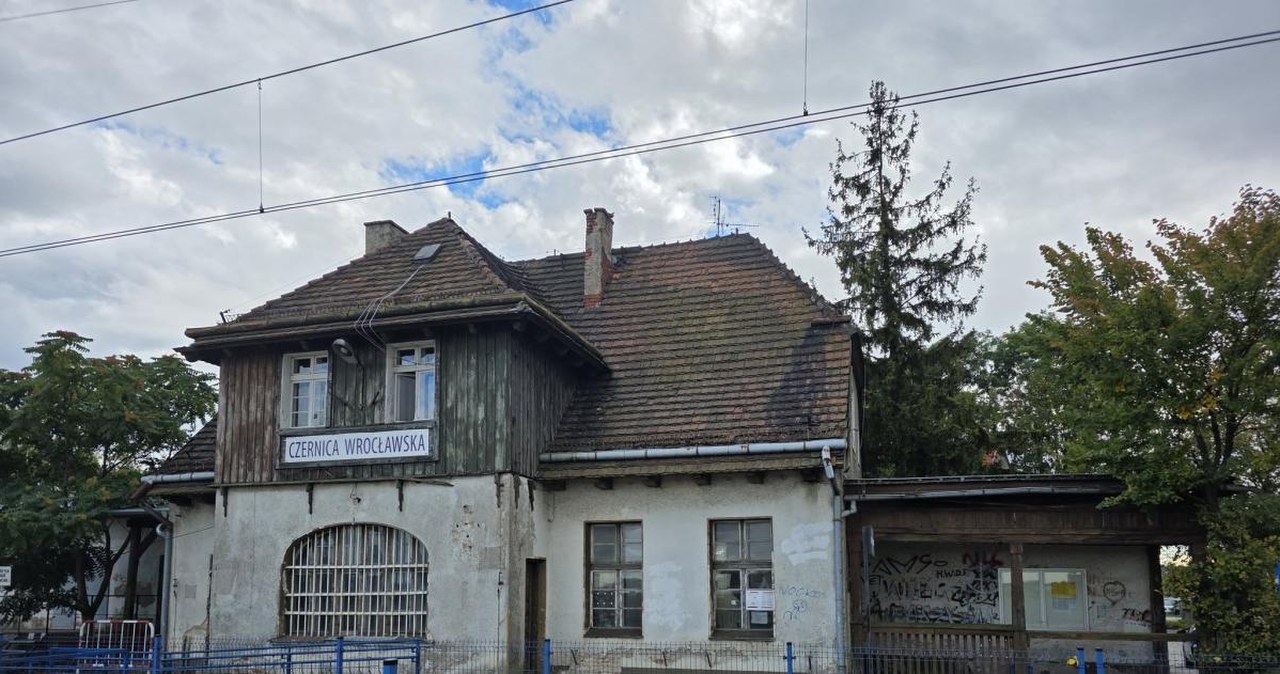 Dworzec pod Wroclawiem przejdzie metamorfozę. Budynek "zagrał" w kultowej polskiej komedii