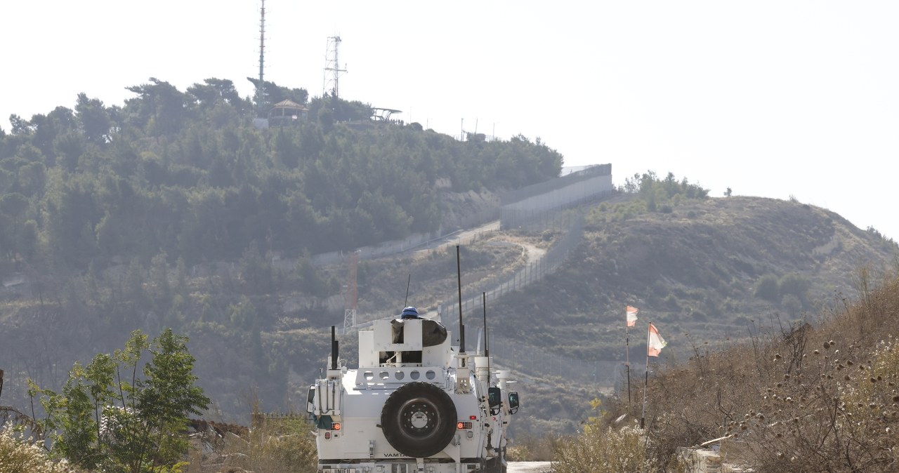 Pojazd misji pokojowej trafiony przez siły izraelskie. "Strzały ostrzegawcze"