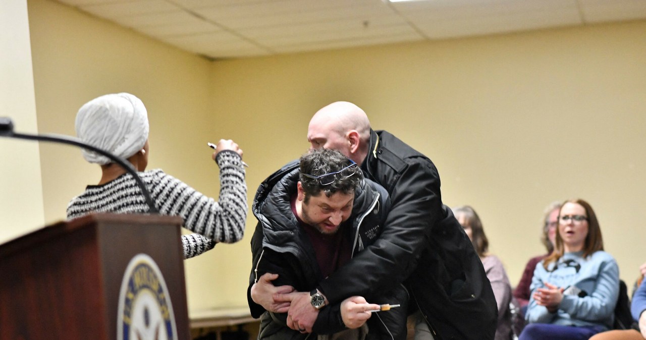 Atak na kongresmenkę USA. Kazmierczak zidentyfikowany jako sprawca