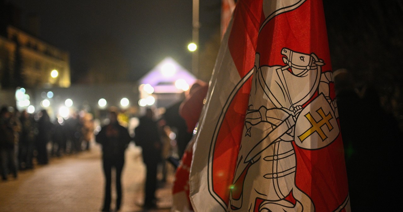 Doradca Cichanouskiej: Większość uwolnionych więźniów politycznych dotarło do Polski