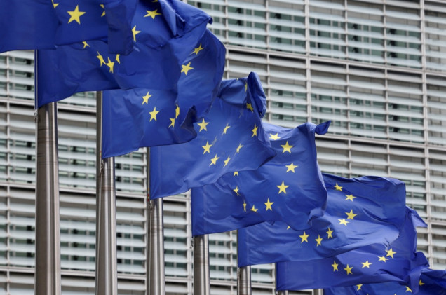 Bruksela może zwołać nadzwyczajne spotkanie ambasadorów UE ws. sankcji. Czas ucieka