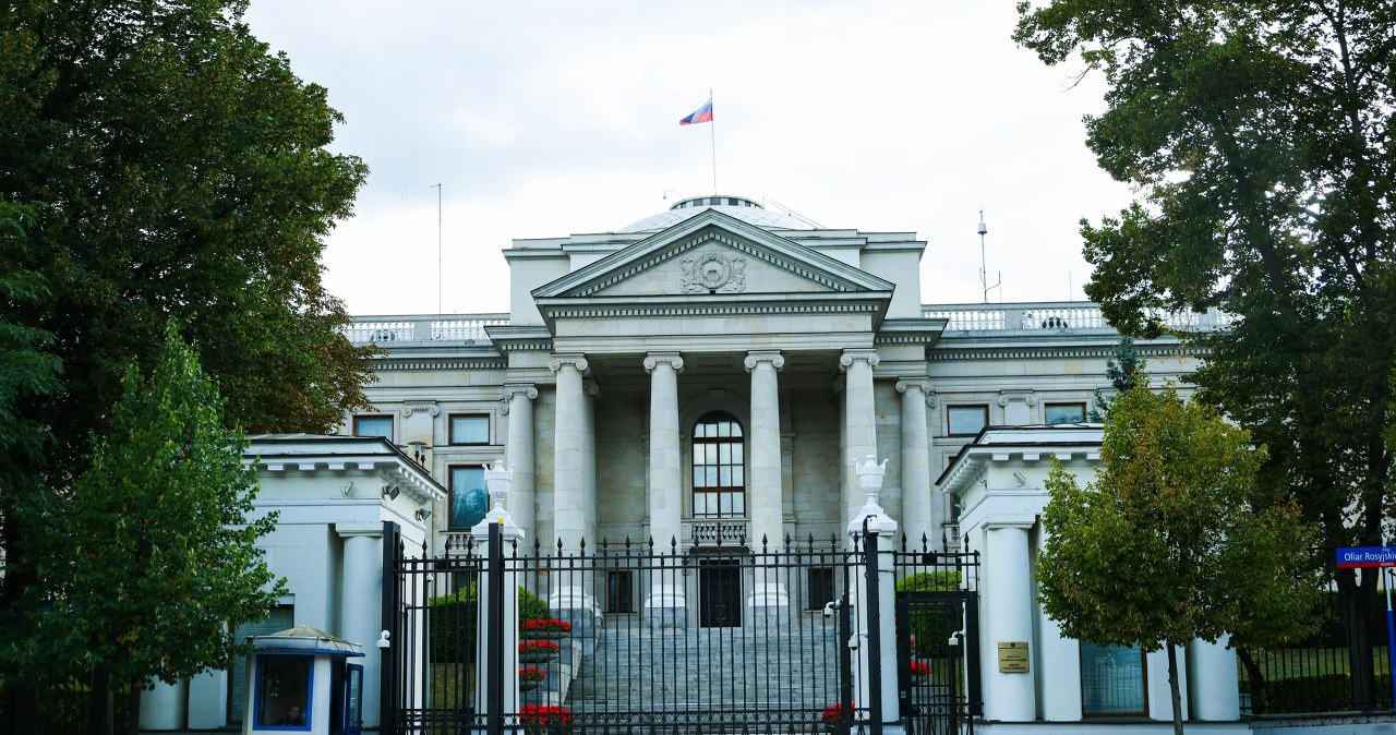Ambasadę Rosji czeka eksmisja? Politycy podzieleni