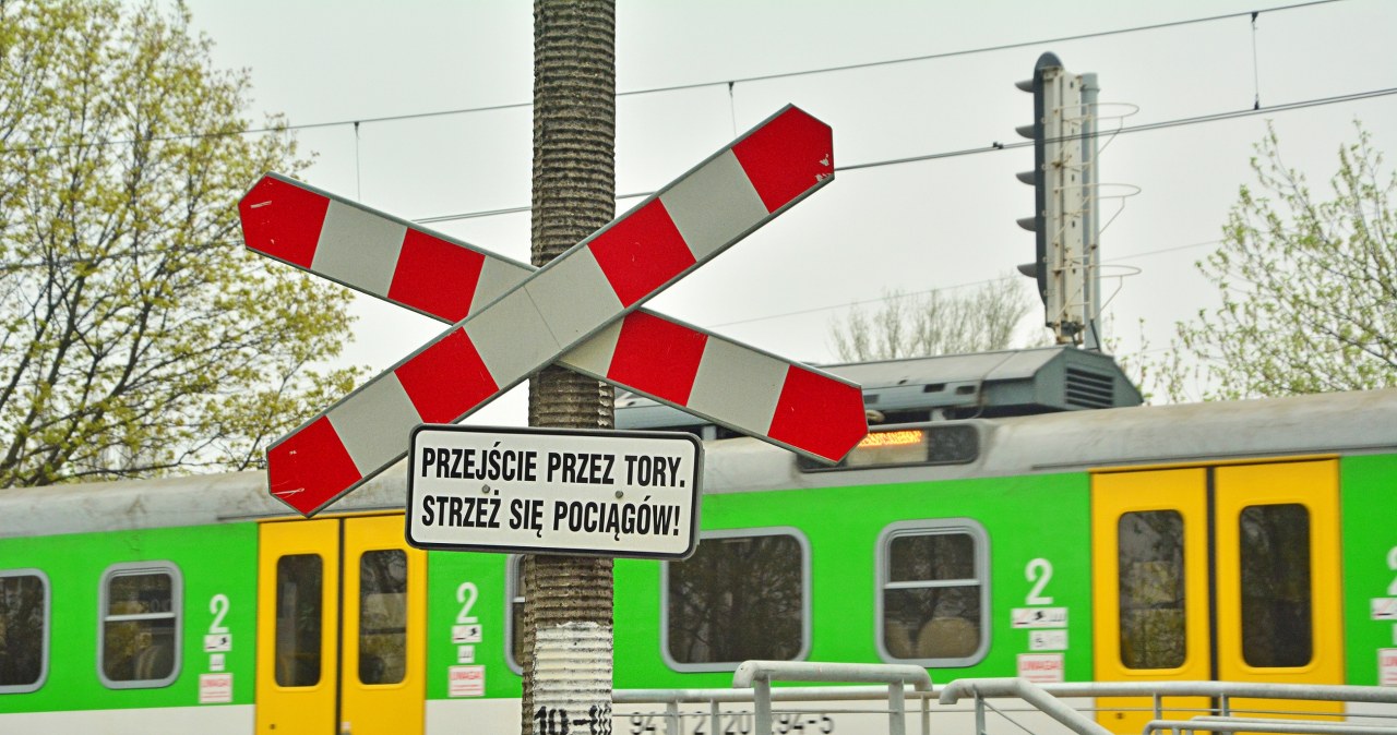 17-latek pomógł niepełnosprawnemu, sam wpadł pod pociąg. Prokuratura bada sprawę