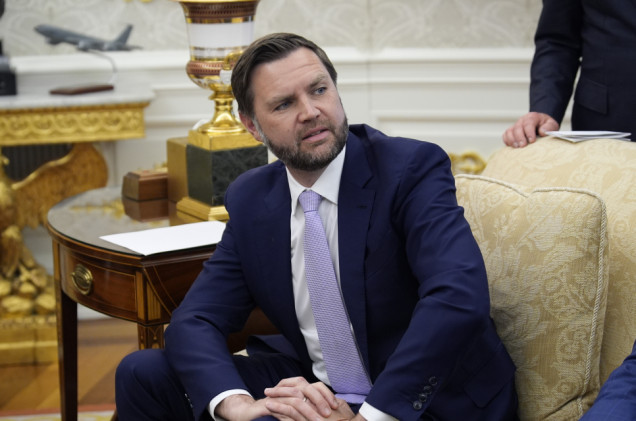 „Reakcją na przemoc będzie przemoc”. 90 minut amerykańskiego odwetu