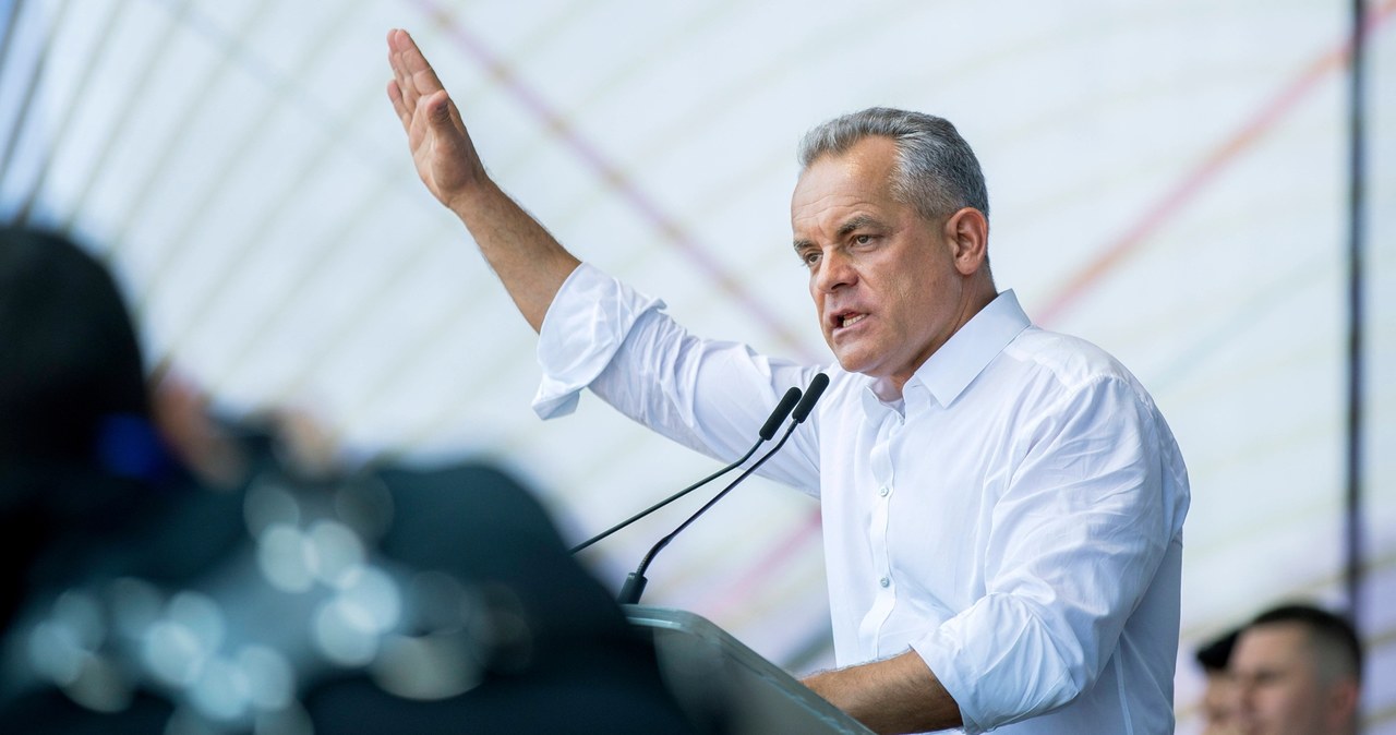 Wyciągnął z banków równowartość 12 proc. PKB. Oligarcha deportowany