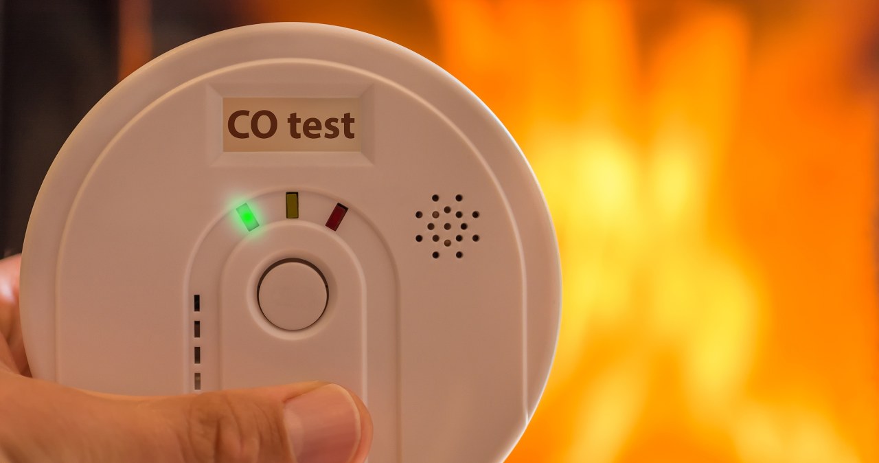 Tlenek węgla znów atakuje. Pięcioosobowa rodzina podtruła się czadem