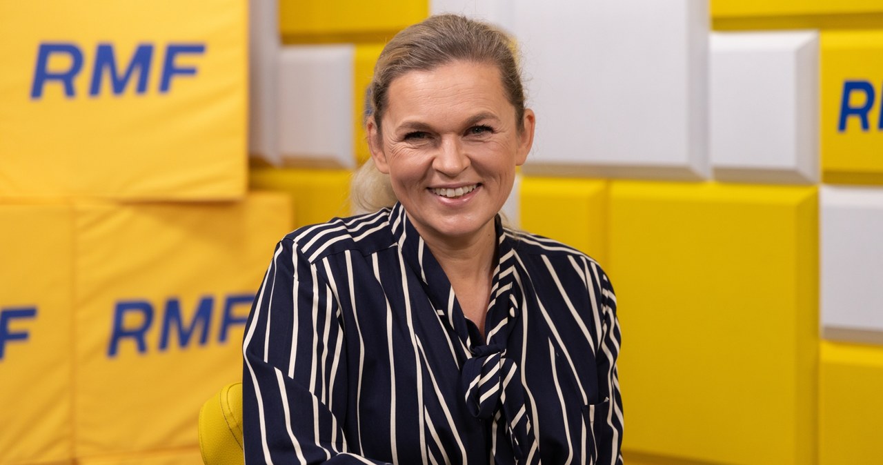 Prace domowe wracają do szkół? Barbara Nowacka stawia sprawę jasno