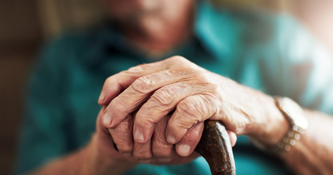 Opiekunka biła i krępowała 89-latka. Wszystko nagrała rodzina