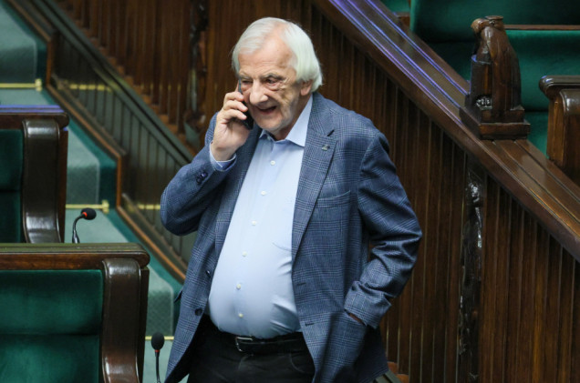 Terlecki: Kaczyński „najwybitniejszy”, „maślarze” do „pogonienia”