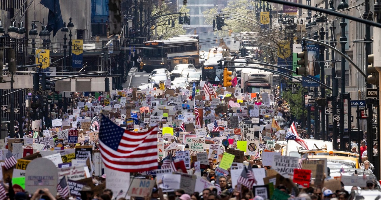 ​Protesty przeciwko Trumpowi przetoczyły się przez USA