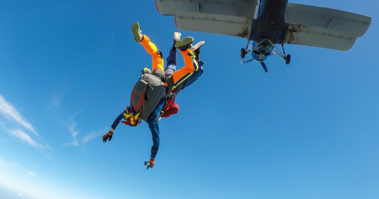 Polak i Ukrainiec wyskoczyli ze spadochronami. Zderzyli się w powietrzu