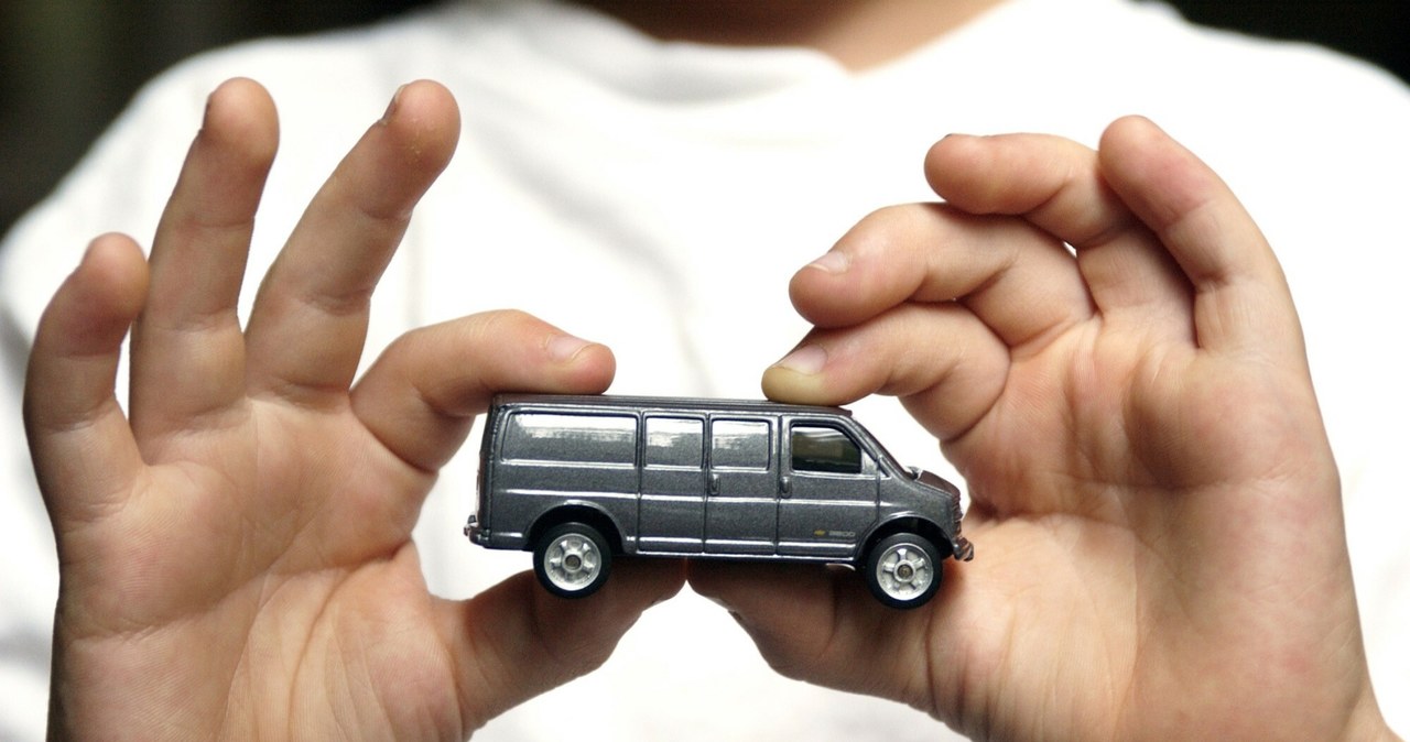 5-latek w piżamie i skarpetkach błąkał się po ulicy w Pszczynie