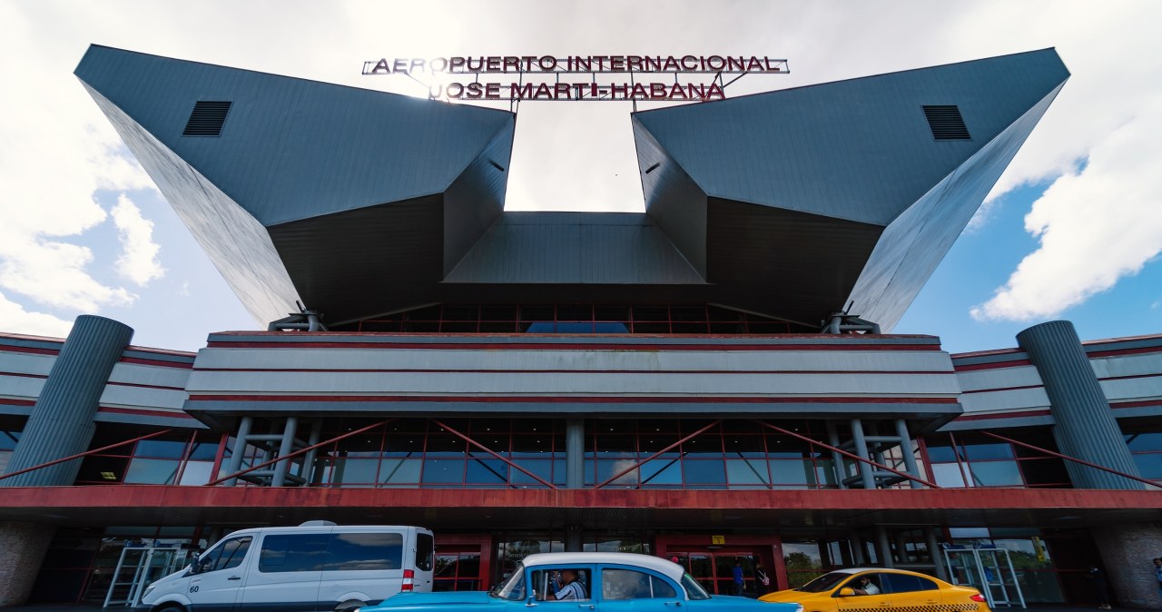 Rosja ewakuuje swoich obywateli z Kuby. Uruchomiono specjalne loty