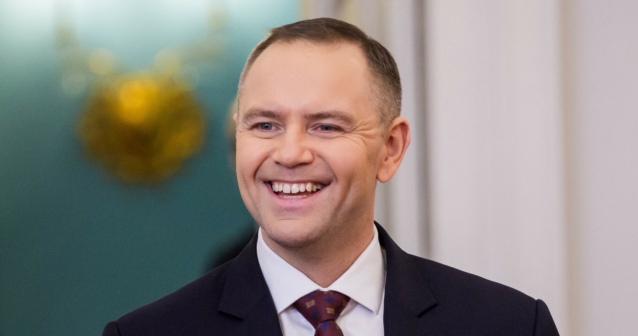 Najwięcej Polaków ufa prezydentowi. Jak wypadli inni politycy?