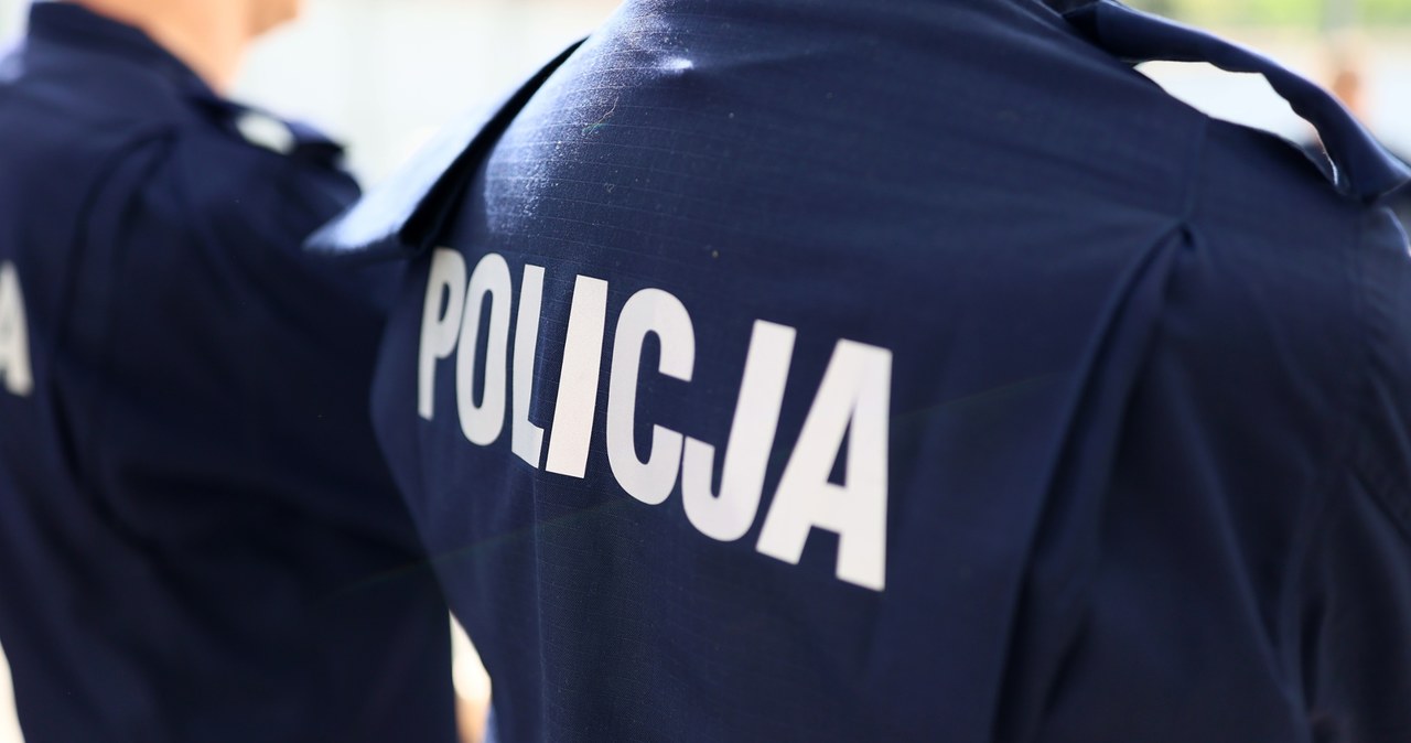Czterej policjanci zatrzymani. Ustalenia RMF FM