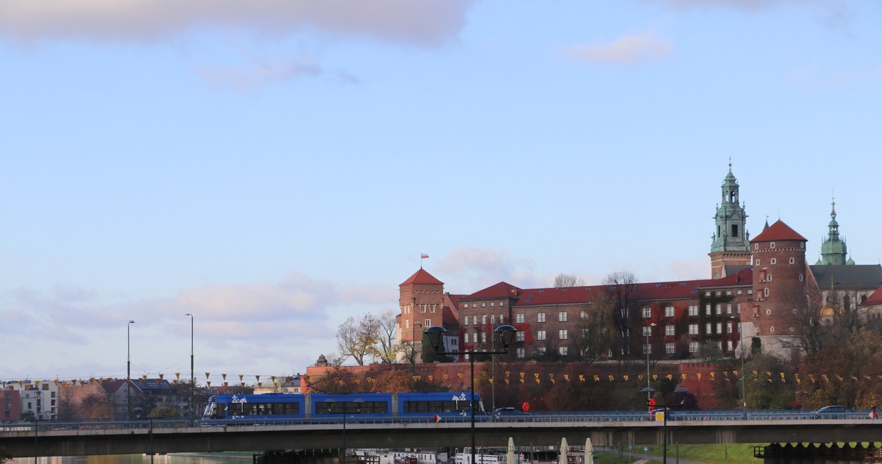 Komplikacje przy remoncie mostu Grunwaldzkiego w Krakowie. Tramwaje wrócą później