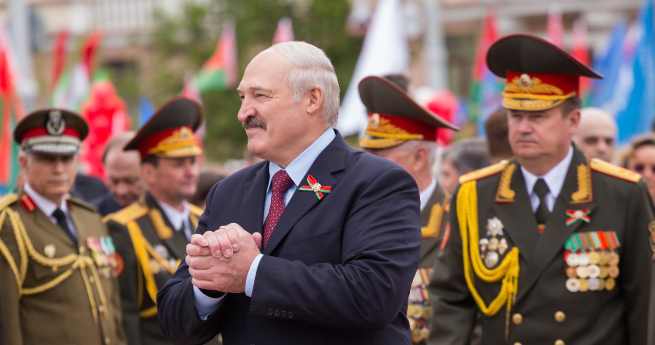 "Możemy zacząć od poniedziałku". Łukaszenka ogłasza, wspomina o Polsce