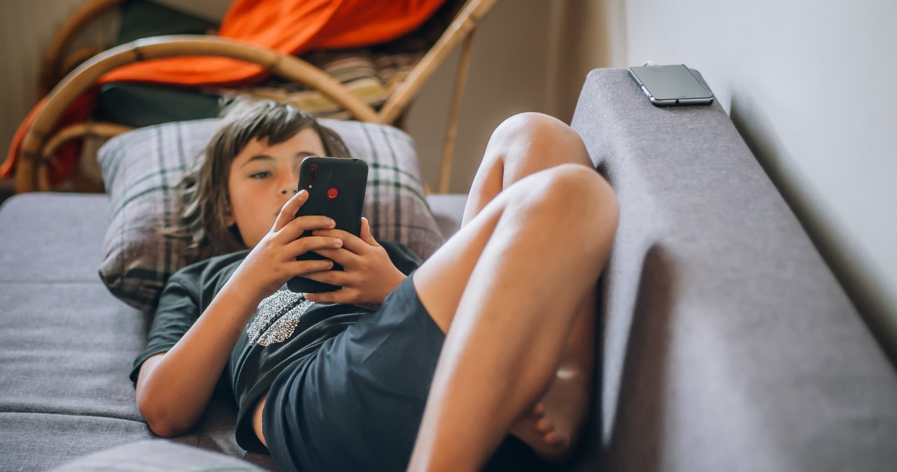 Ograniczenie dzieciom dostępu do social mediów? Oto, co sądzą Polacy