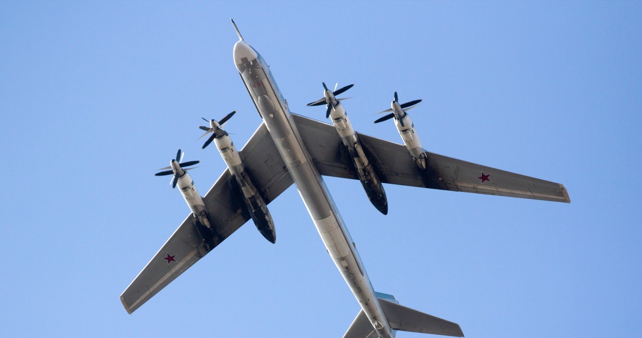 Rosyjskie samoloty w pobliżu Alaski. Putin drażni, Putin prowokuje