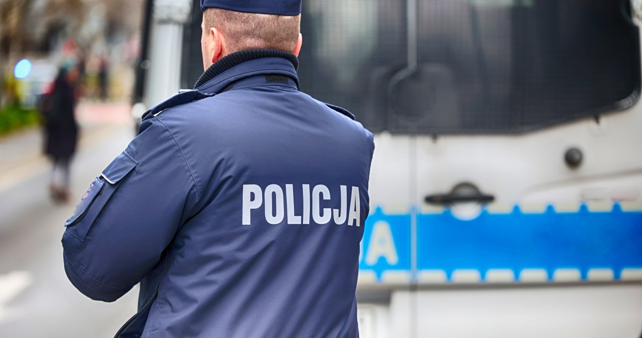 Makabryczne odkrycie w Oławie. Zwłoki matki i syna w mieszkaniu