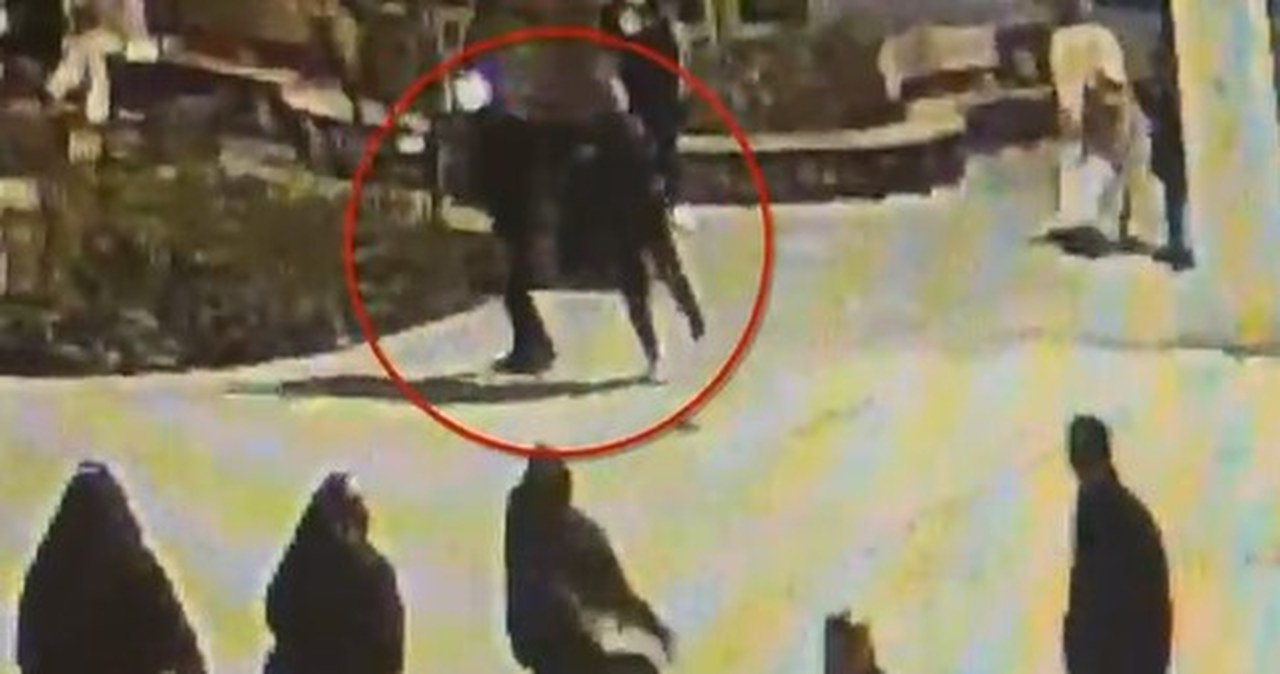 Brutalny atak w centrum Warszawy. 20-latek w stanie krytycznym