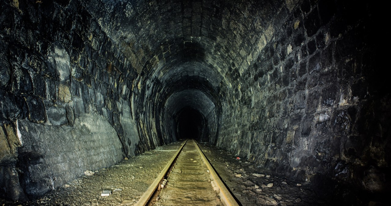 Ten tunel to kolejowa perełka Polski. Są pieniądze na konserwację
