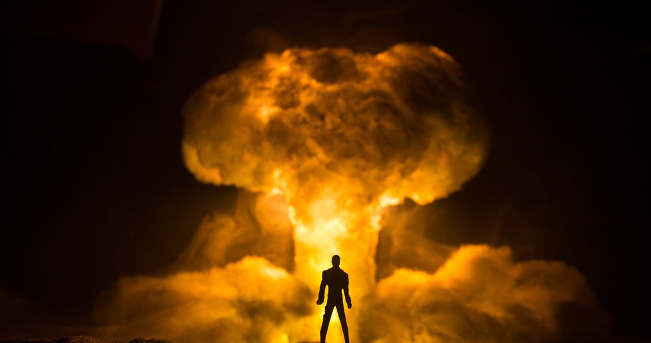 AI dąży do zagłady świata? Maszyny nie znają "nuklearnego tabu"