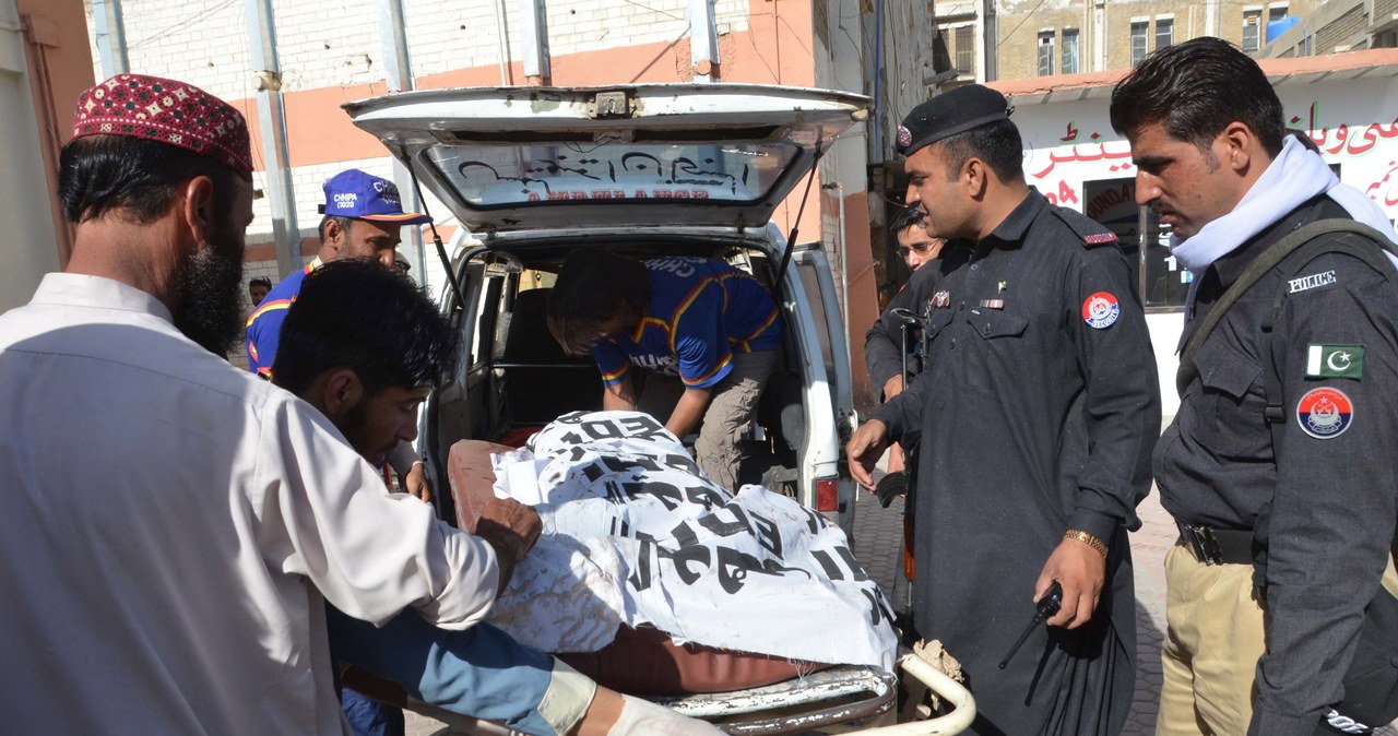 Krwawy zamach w Pakistanie: Samochód-pułapka zabił co najmniej 8 osób w Kwecie