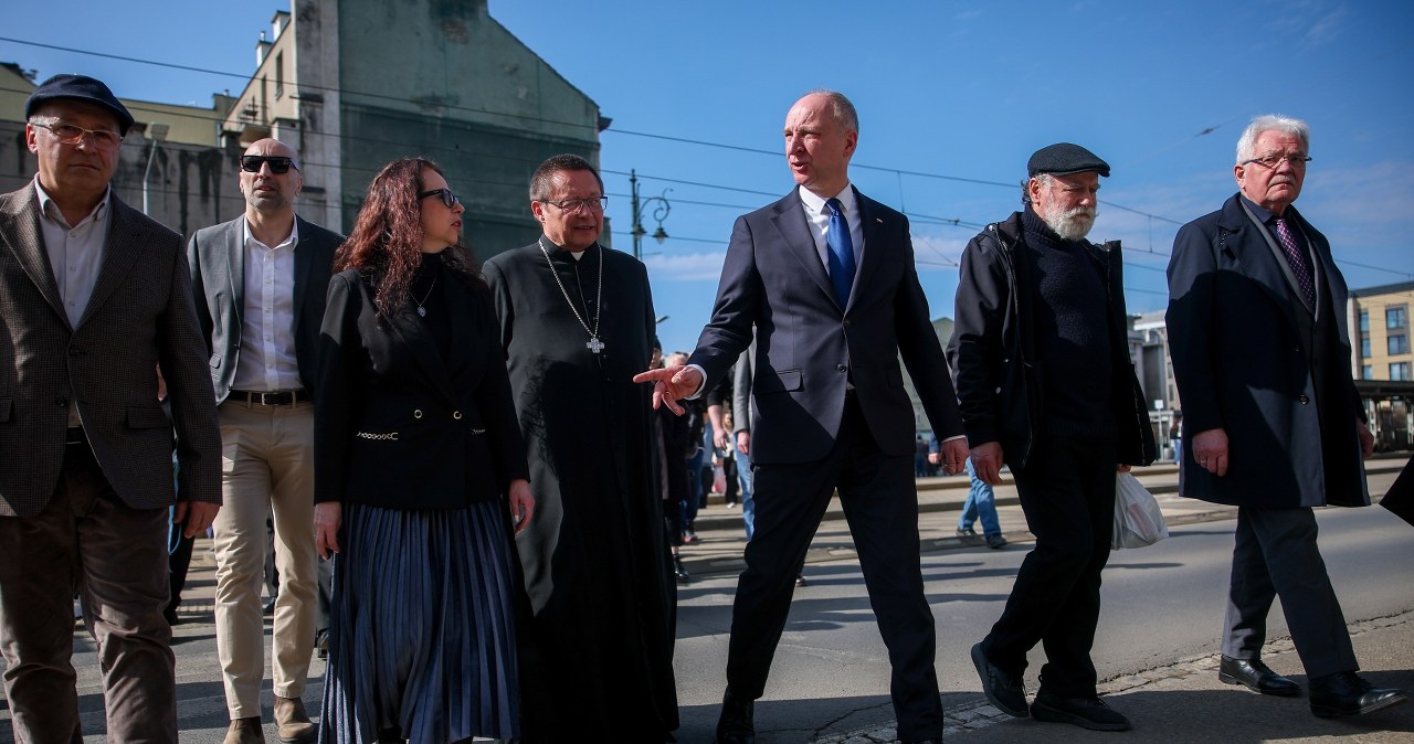 Marsz Pamięci przeszedł przez Kraków. "Aby ekstremizm i fanatyzm trafiły na śmietnik historii"