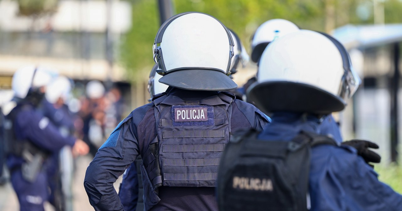 16-latek groził rówieśnikom śmiercią. Błyskawiczna akcja policji w Warszawie
