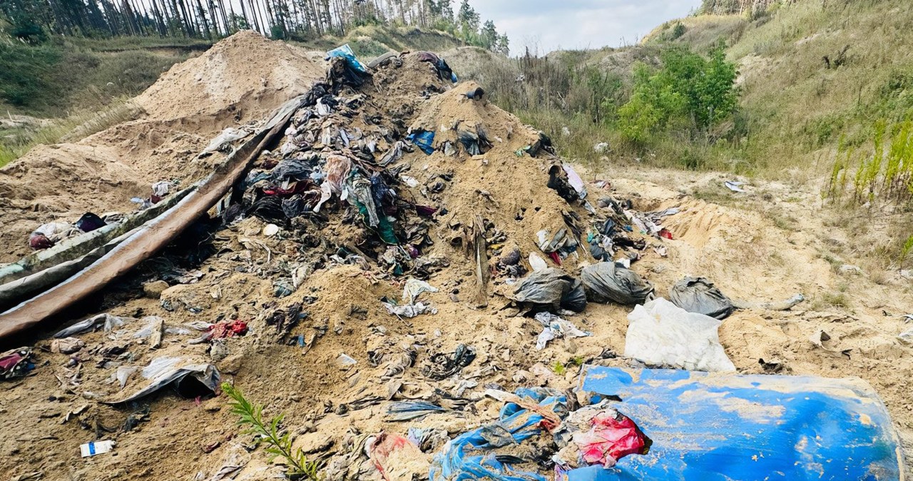 Odpady i materiały zakaźnie pod ziemią. Wśród zatrzymanych były burmistrz