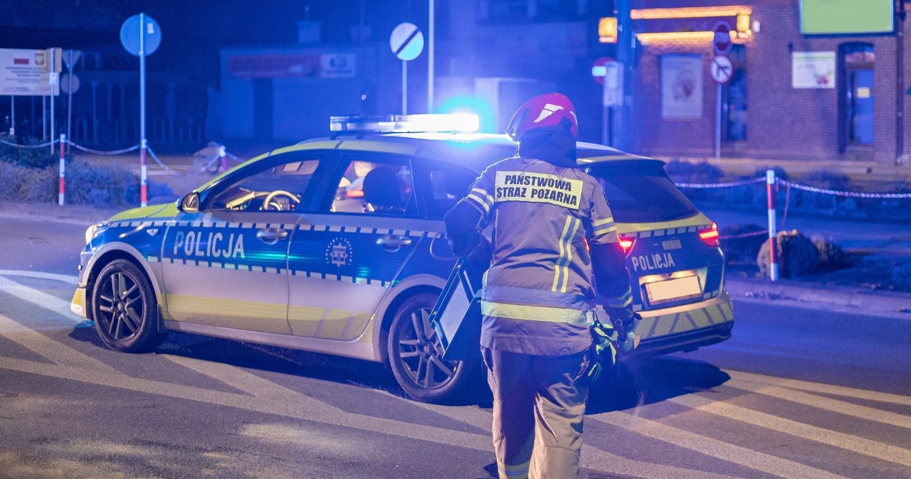 Pożar mieszkania i ewakuacja w Wodzisławiu Śląskim. Zginęła jedna osoba
