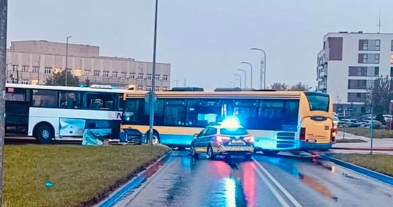 Zderzenie autobusów w Słupsku. Dwie osoby ranne