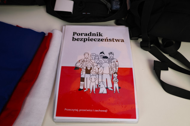 „Poradnik bezpieczeństwa” do poprawki? „Będziemy rozwijać treści”