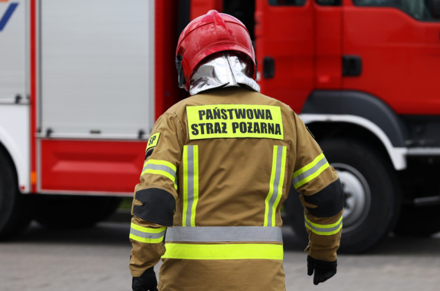 Troje dzieci i sześcioro dorosłych w szpitalu. Pożar w Świętokrzyskiem